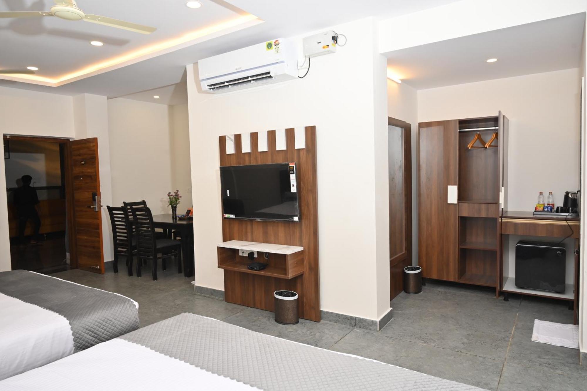 Hotel Shri Devi Comforts Inn Bhatkal Eksteriør billede