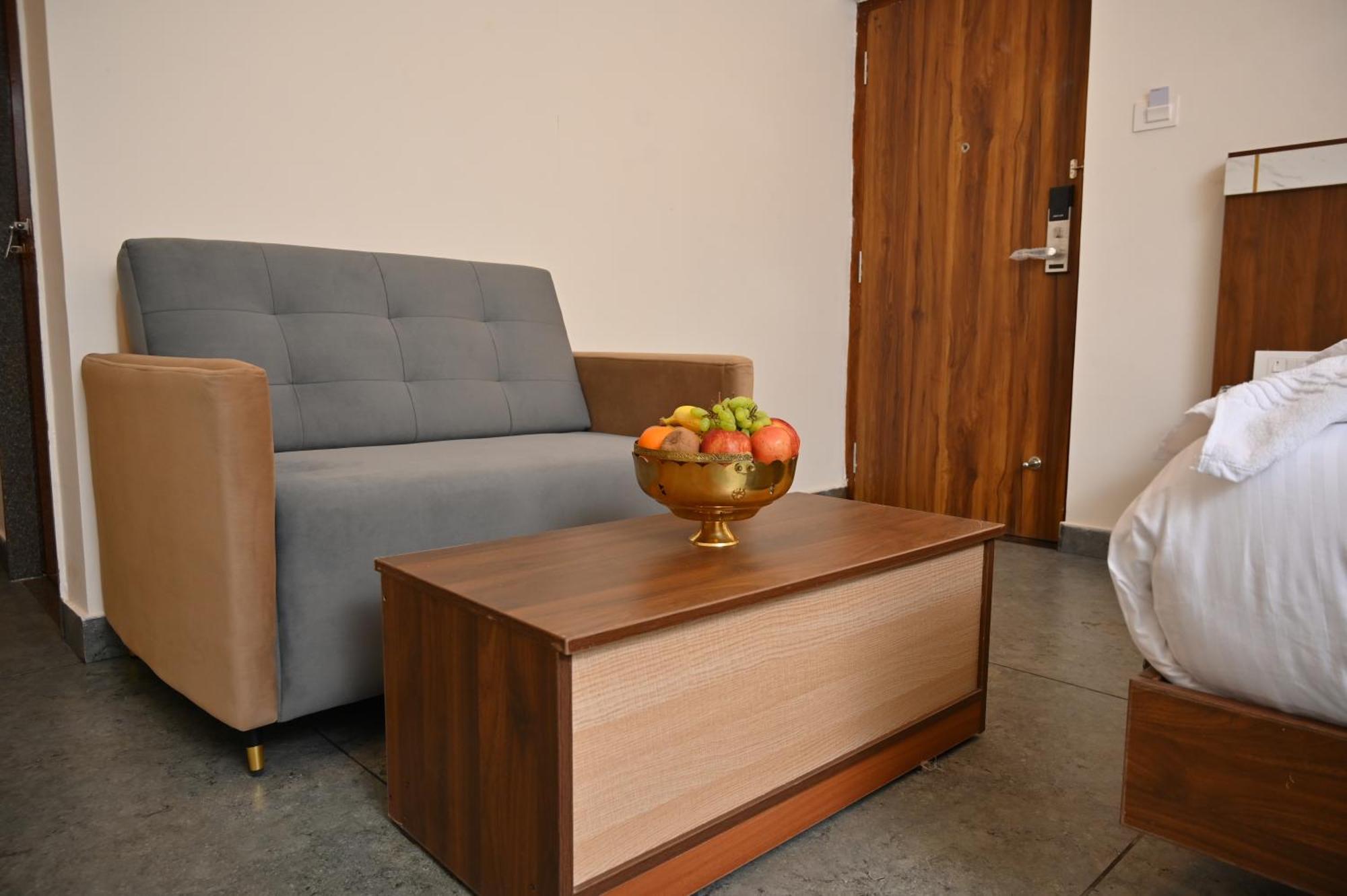 Hotel Shri Devi Comforts Inn Bhatkal Eksteriør billede