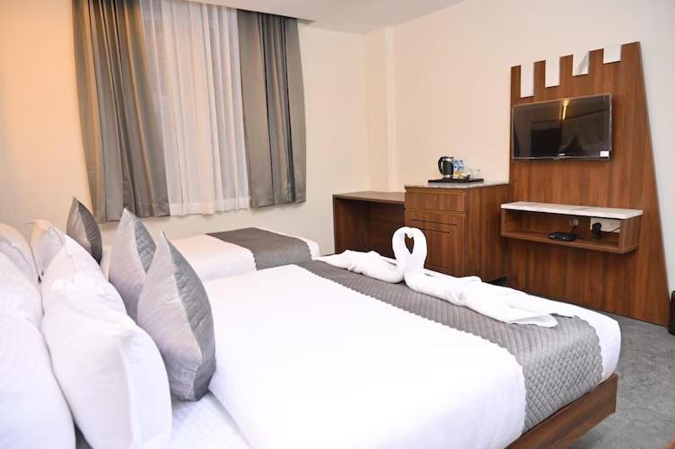Hotel Shri Devi Comforts Inn Bhatkal Eksteriør billede